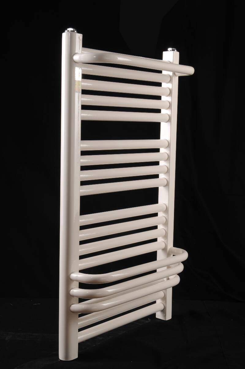 家用散热器安装注意什么？恒盛娱乐家用散热器安装技术精湛。